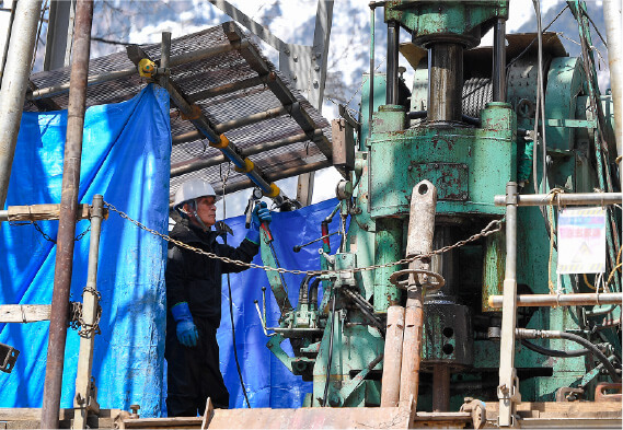 画像：株式会社友泉ボーリングの温泉掘削工事実績